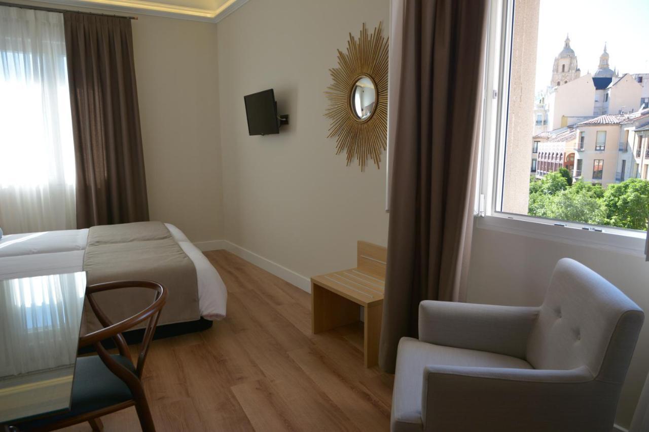 Hotel Real Segovia By Recordis Hotels Bagian luar foto