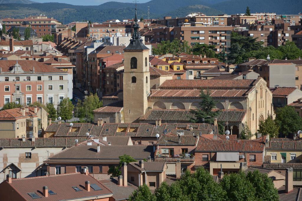 Hotel Real Segovia By Recordis Hotels Bagian luar foto