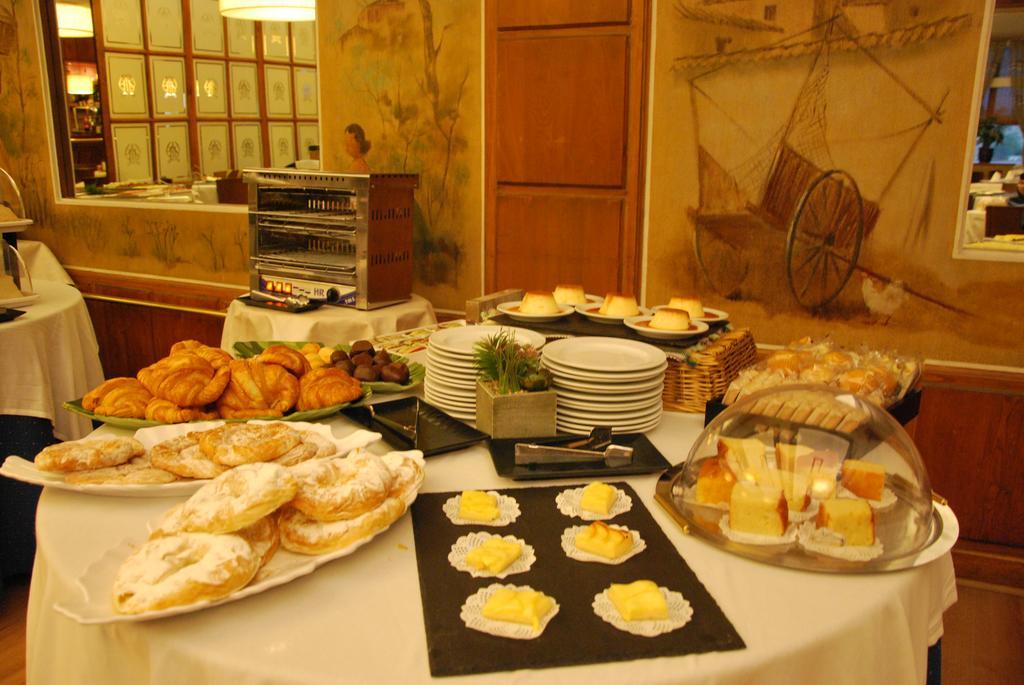 Hotel Real Segovia By Recordis Hotels Bagian luar foto