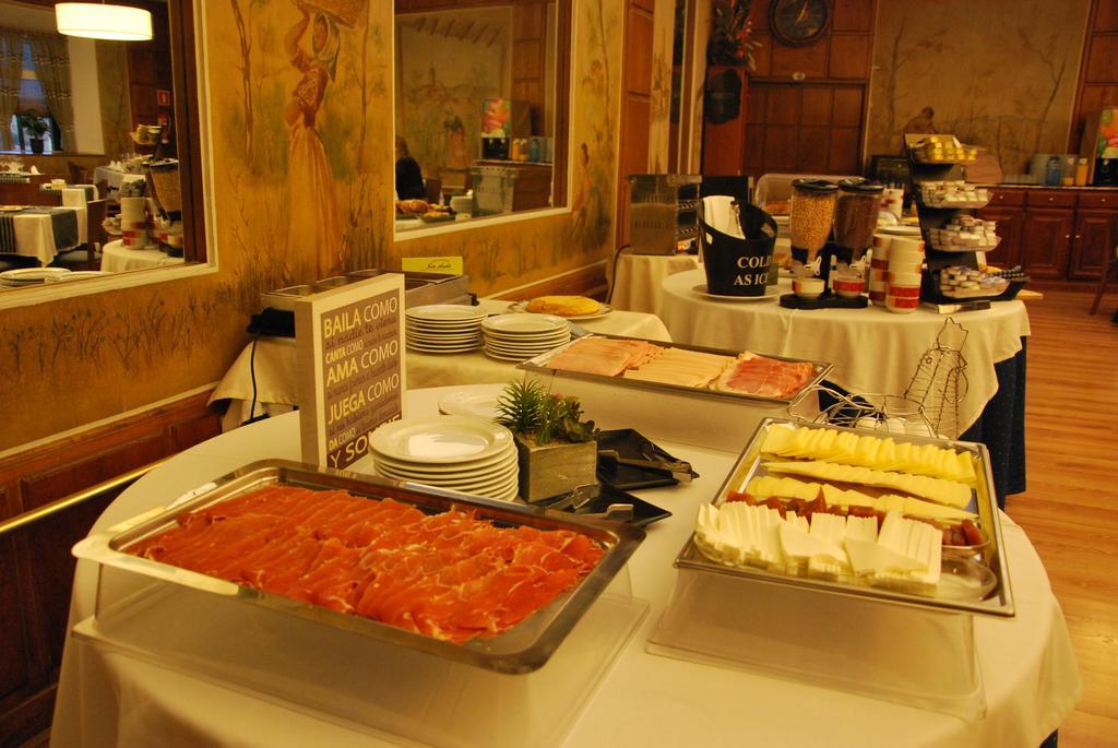 Hotel Real Segovia By Recordis Hotels Bagian luar foto