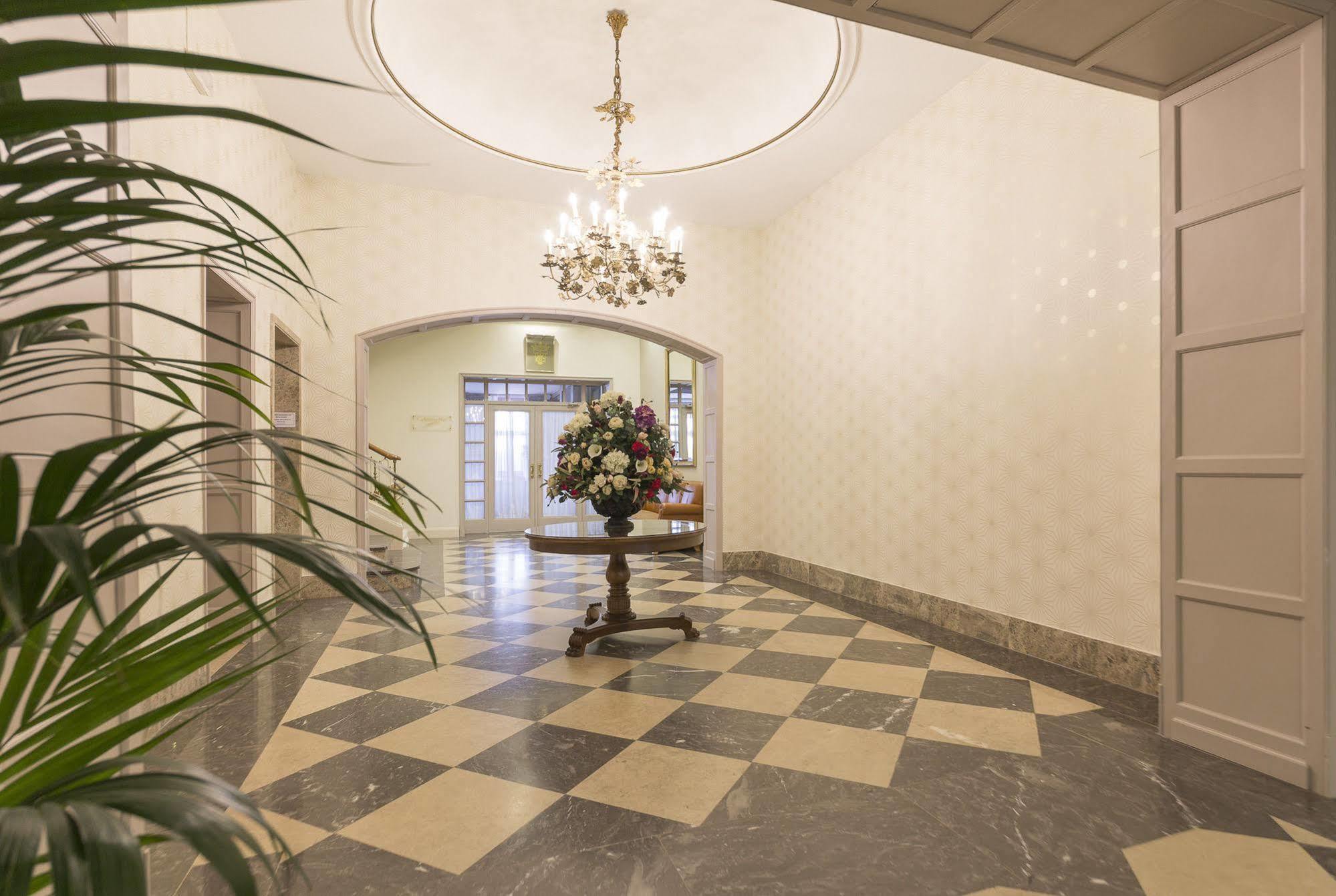 Hotel Real Segovia By Recordis Hotels Bagian luar foto