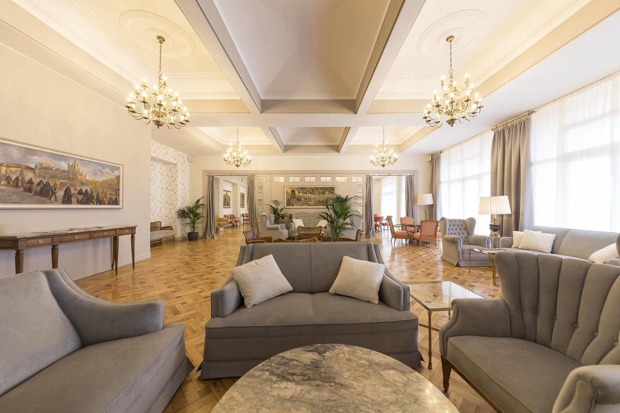 Hotel Real Segovia By Recordis Hotels Bagian luar foto